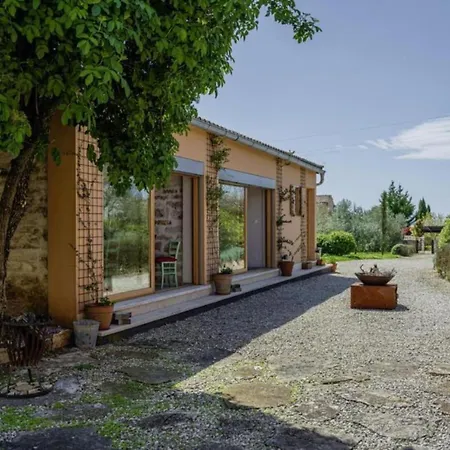 Poolside Grand Retreat Villa Vosteni